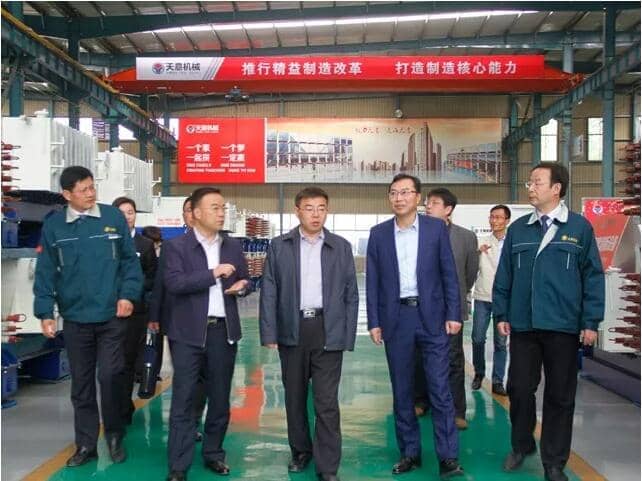 區(qū)委常委、區(qū)紀(jì)委書記、區(qū)監(jiān)委主任王慶峰調(diào)研天意機(jī)械