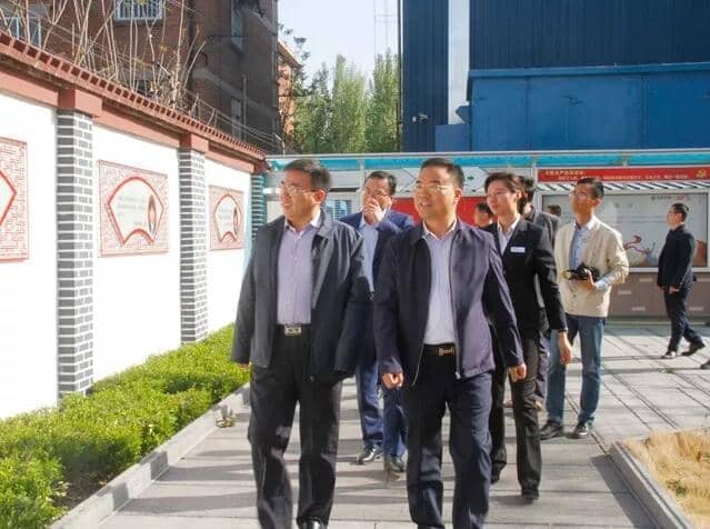 區(qū)委常委、區(qū)紀(jì)委書記、區(qū)監(jiān)委主任王慶峰調(diào)研天意機(jī)械