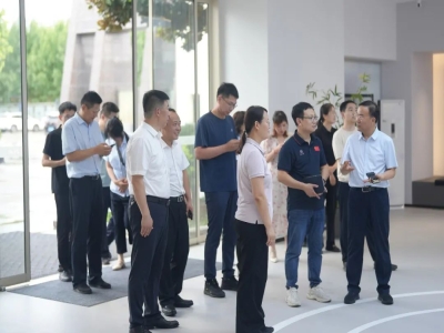 綠色建材產(chǎn)業(yè)鏈融鏈固鏈再發(fā)力！哈工大王代玉教授一行蒞臨天意機(jī)械、卓越精工考察調(diào)研